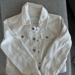White denim jacket. Girls M(8). Cat & Jack.